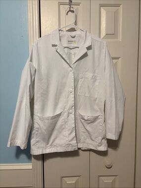 WonderLab White Lab Jacket - Unbranded Women’s Medical Coat